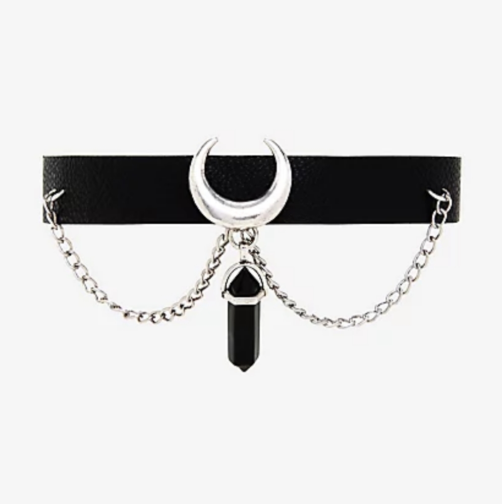 Moon Choker